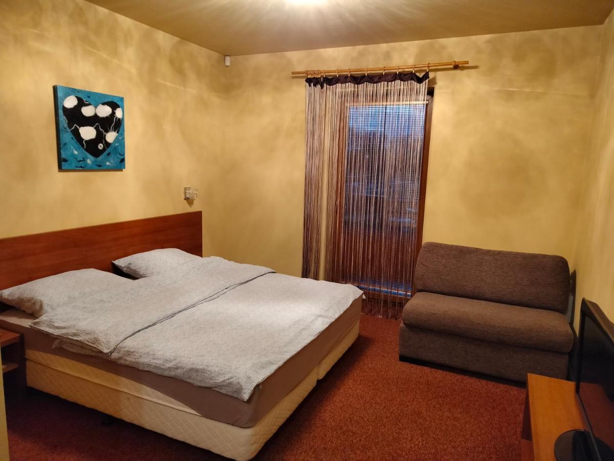Velka Lomnica Apartman Robo Exteriör bild